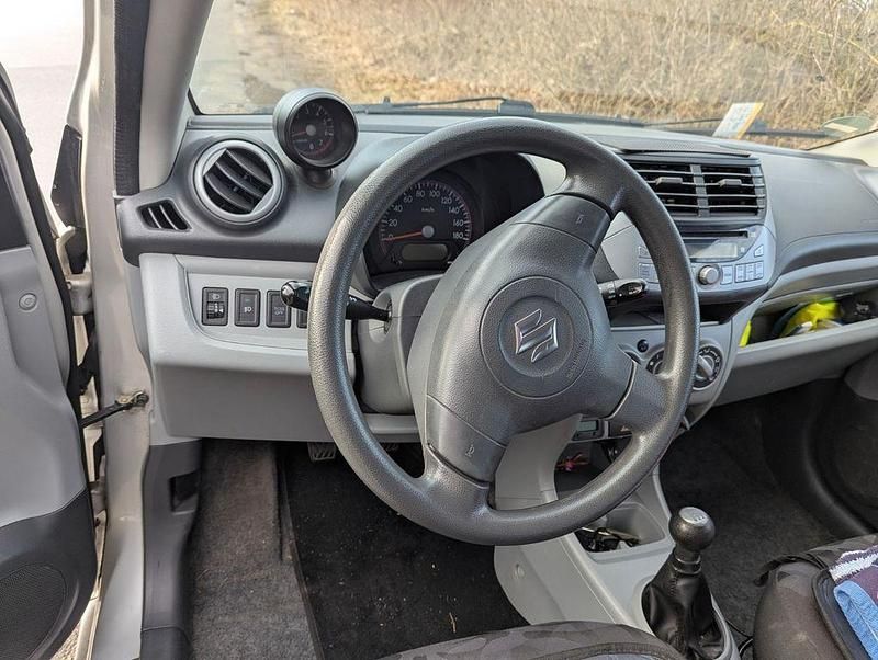 Gebraucht Suzuki Alto Comfort 68 PS (50 kW) 2011 Silber Kleinwagen