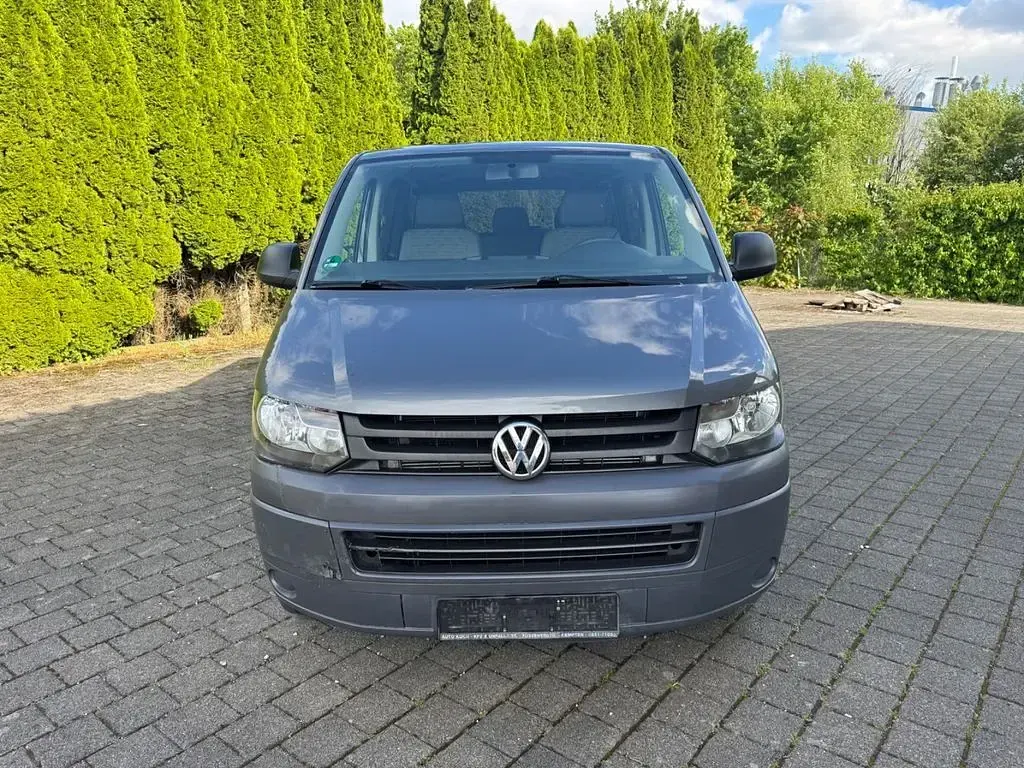 Gebraucht VW T5 140 PS (102 kW) 2010 Grau Van
