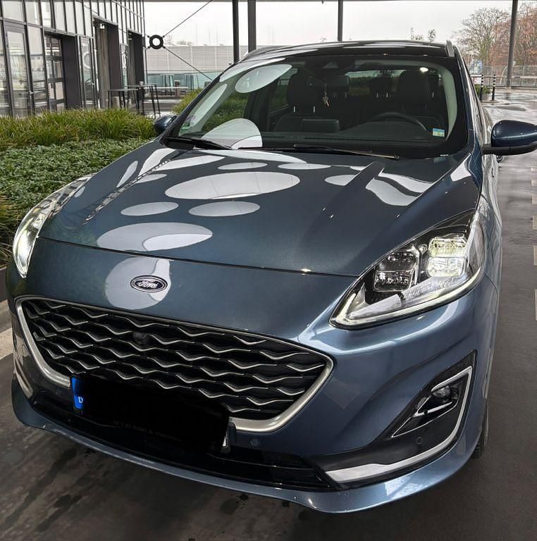 Gebraucht Ford Kuga Vignale 190 PS (139 kW) 2024 Blau SUV