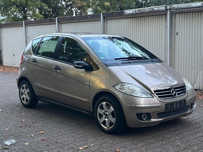 Braun Gebraucht 2005 Mercedes A170 Van / Kleinbus | 1.500 € (Fairer Preis) - Bild 1/4