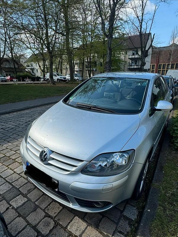 Usata VW Golf V 2007 Argento Utilitaria