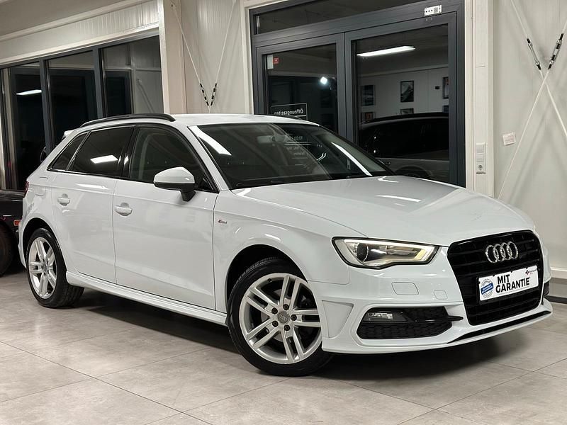 Weiß Gebraucht 2016 Audi A3 S-Line Kombi | 15.990 € (Fairer Preis) - Bild 1/4
