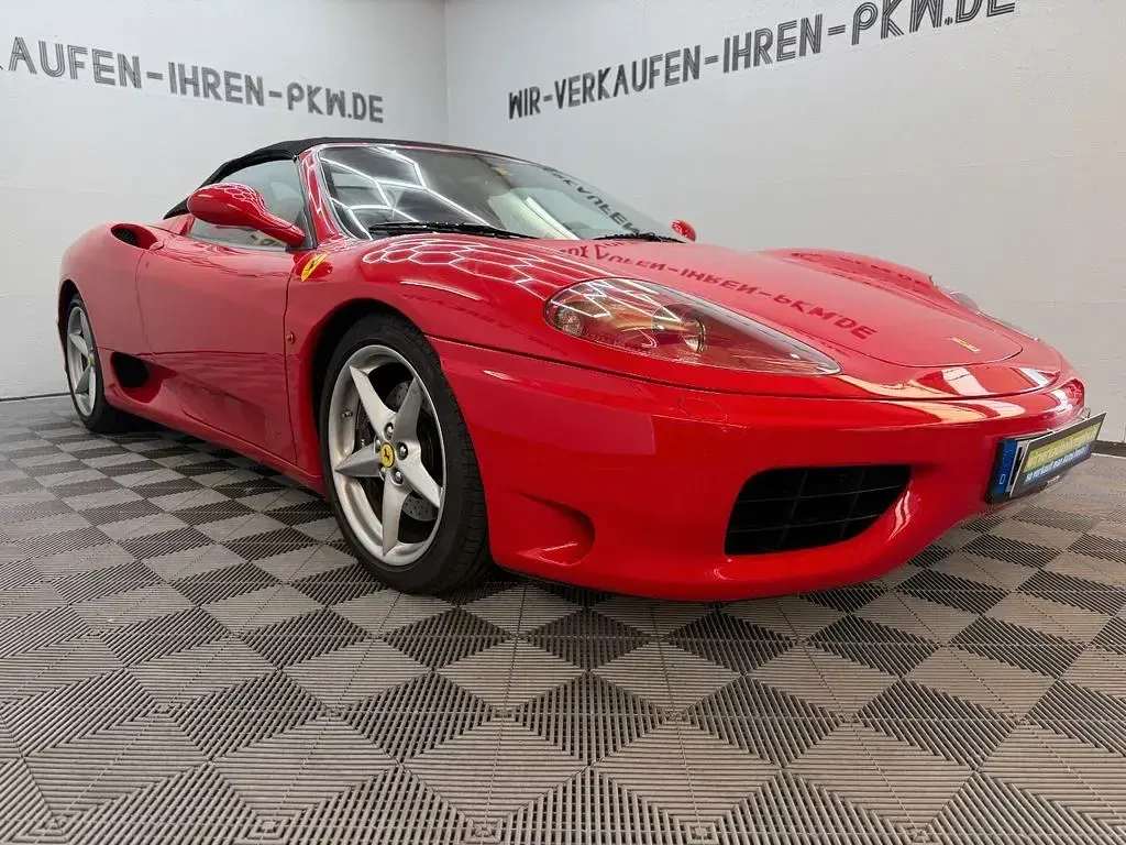 Gebraucht Ferrari 360 400 PS (294 kW) 2001 Rot Cabrio