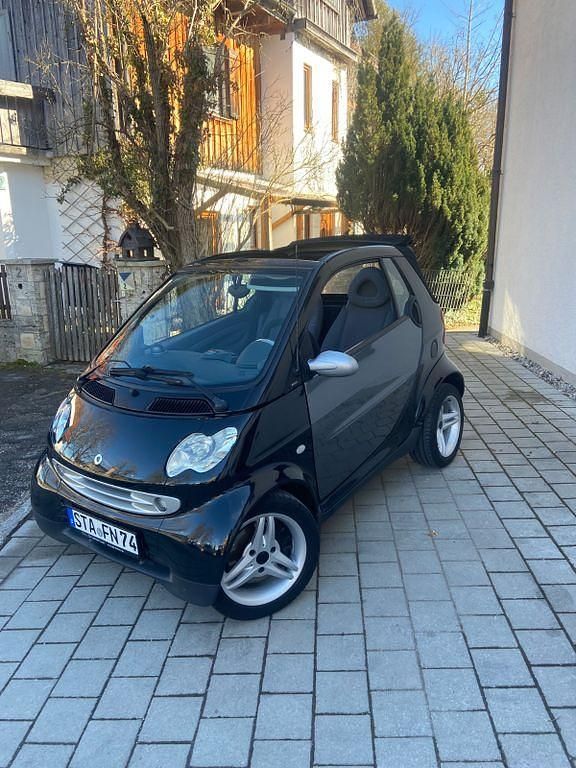 Gebraucht Smart ForTwo Cabrio Basis 61 PS (44 kW) 2004 Schwarz Cabrio