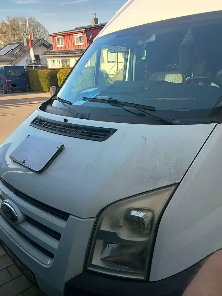 Gebraucht Ford Transit 110 PS (80 kW) 2013 Weiß Van