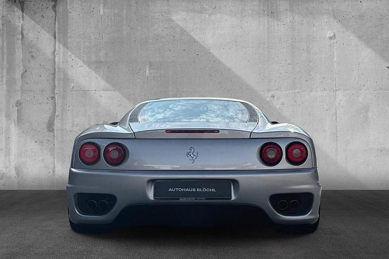 Second-hand Ferrari 360 401 CP (294 kW) 2000 Argintiu Coupe