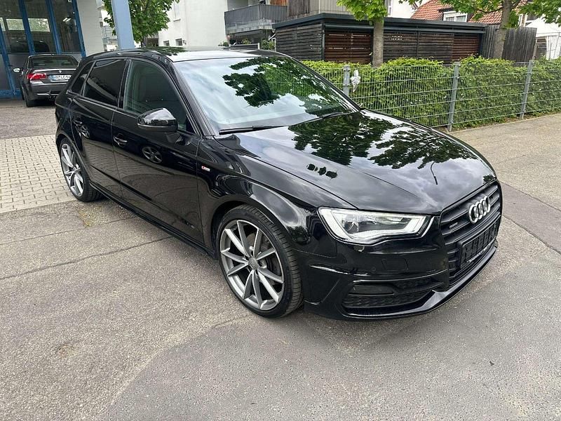 Second-hand Audi A3 S-Line 184 CP (135 kW) 2015 Negru Hatchback