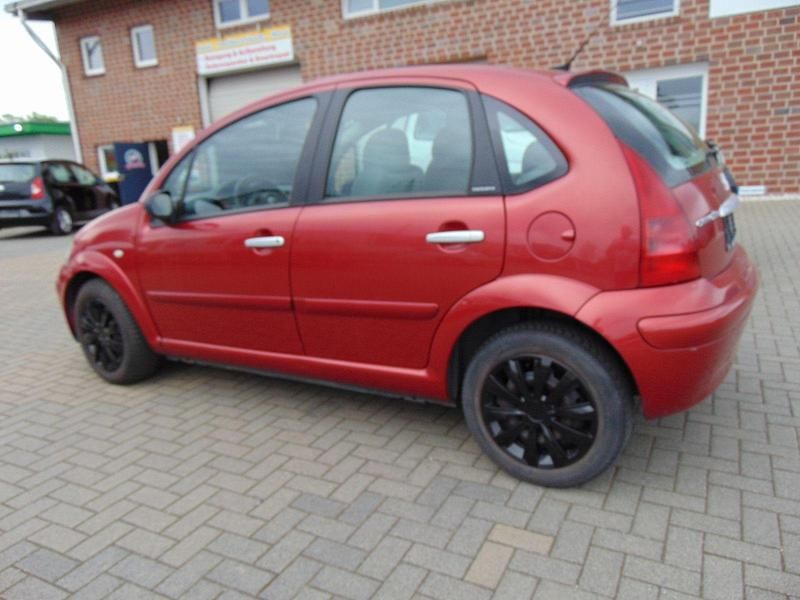Gebraucht Citroën C3 Exclusive 88 PS (64 kW) 2004 Rot Kleinwagen