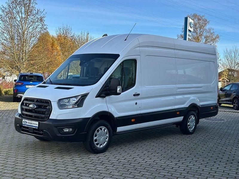 Weiß Gebraucht 2024 Ford Transit Trend Limousine | 25.850 € (Superpreis) - Bild 1/4