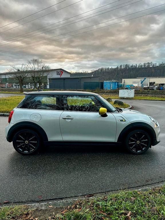 Gebraucht Mini Cooper SE 135 kW (184 PS) 2020 Grau Kleinwagen