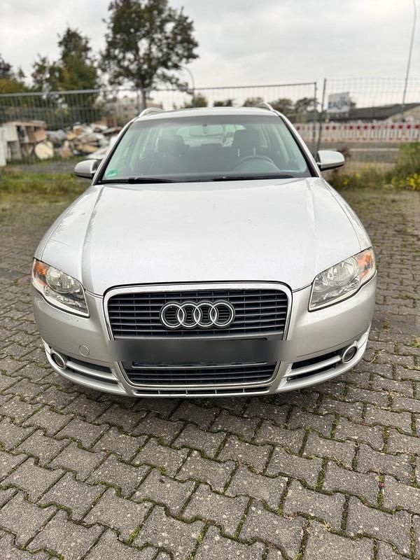Silber Gebraucht 2006 Audi A4 Kombi | 3.499 € (Teuer) - Bild 1/4