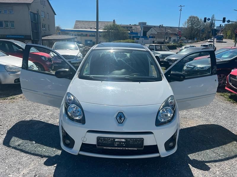 Gebraucht Renault Twingo Night&Day 75 PS (55 kW) 2010 Weiß Kleinwagen