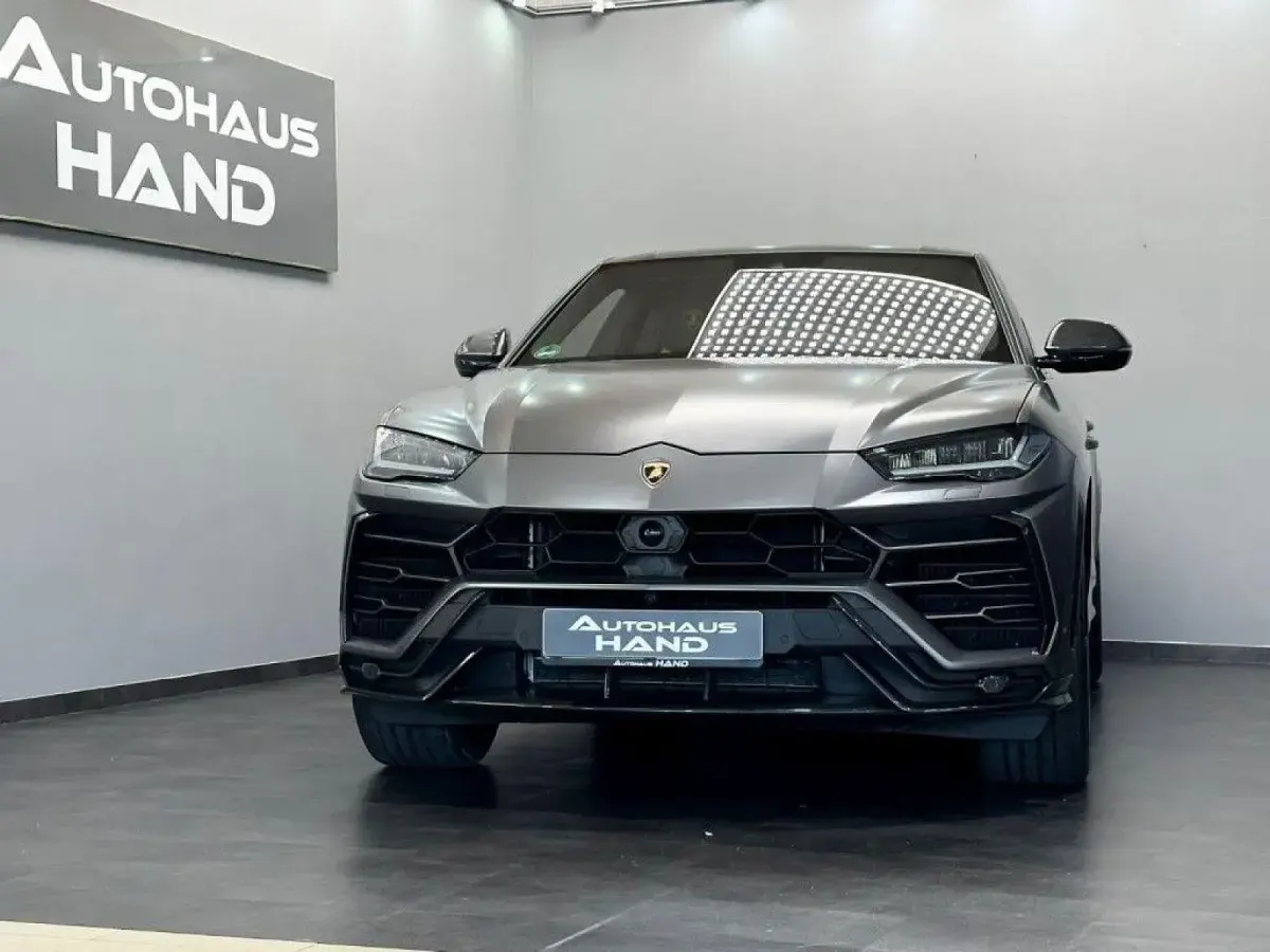 Usata Lamborghini Urus 650 CV (478 kW) 2022 Grigio SUV
