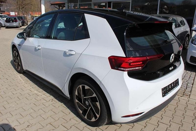 Gebraucht VW ID.3 Pro Performance 150 kW (204 PS) 2022 Weiß Kleinwagen