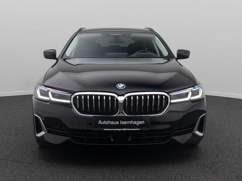 Gebraucht BMW 530e Luxury Line 292 PS (214 kW) 2022 Schwarz Limousine