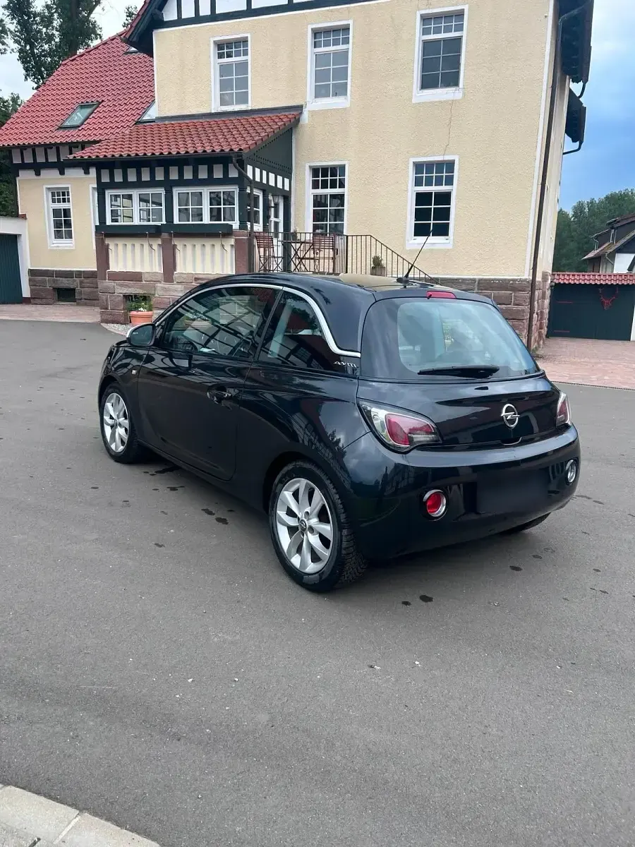 Gebraucht Opel Adam 64 PS (47 kW) 2015 Schwarz Kleinwagen