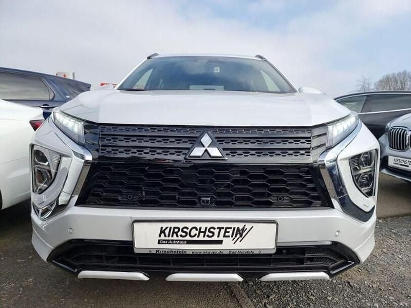 Gebraucht Mitsubishi Eclipse Cross Select 188 PS (138 kW) 2022 Weiss SUV