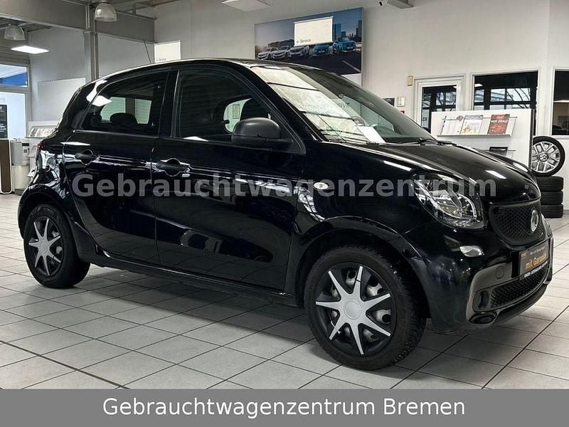 Gebraucht Smart ForFour Basis 71 PS (52 kW) 2015 Schwarz Kleinwagen