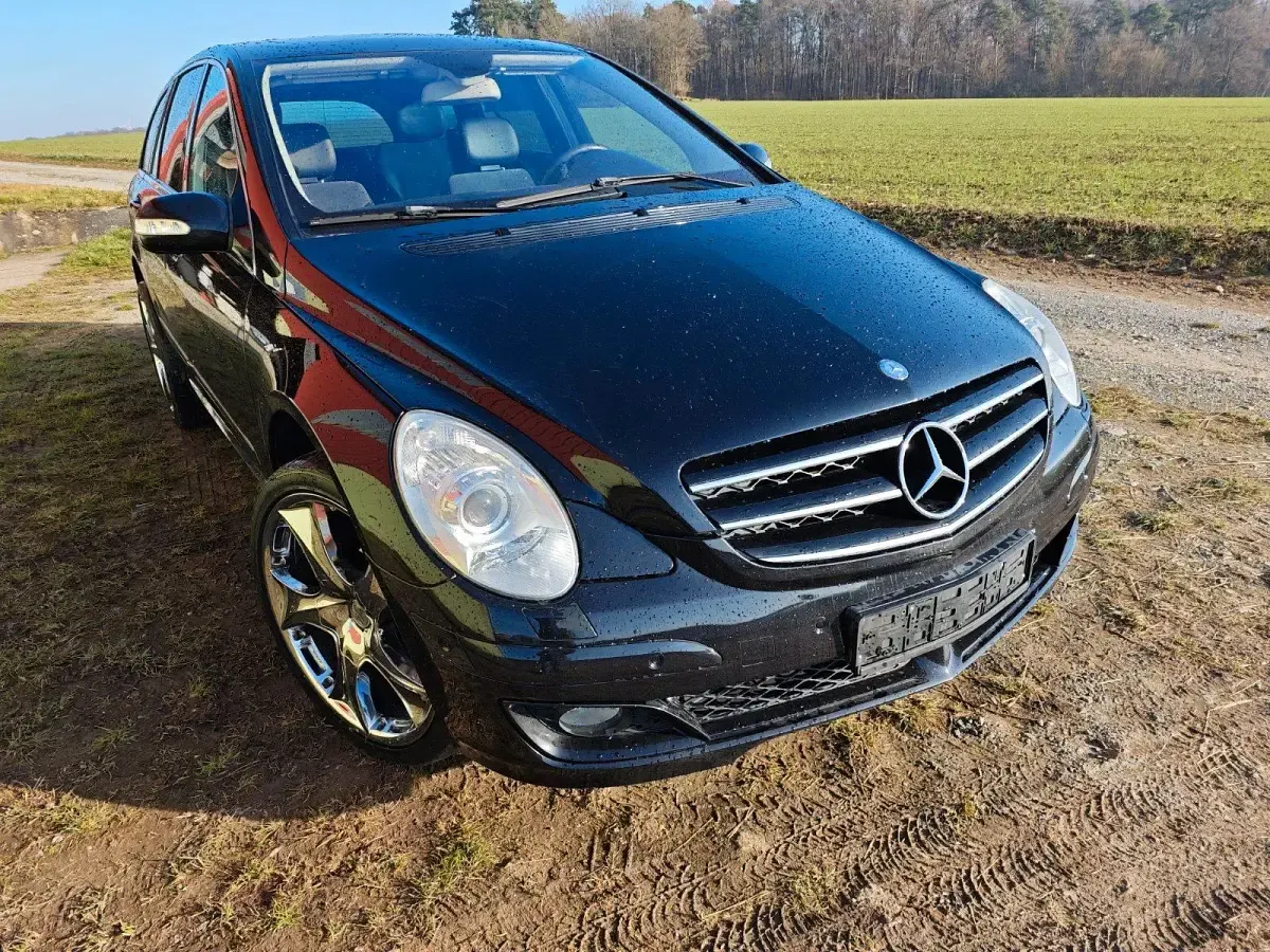 Gebraucht Mercedes R350 272 PS (200 kW) 2007 Schwarz Kombi