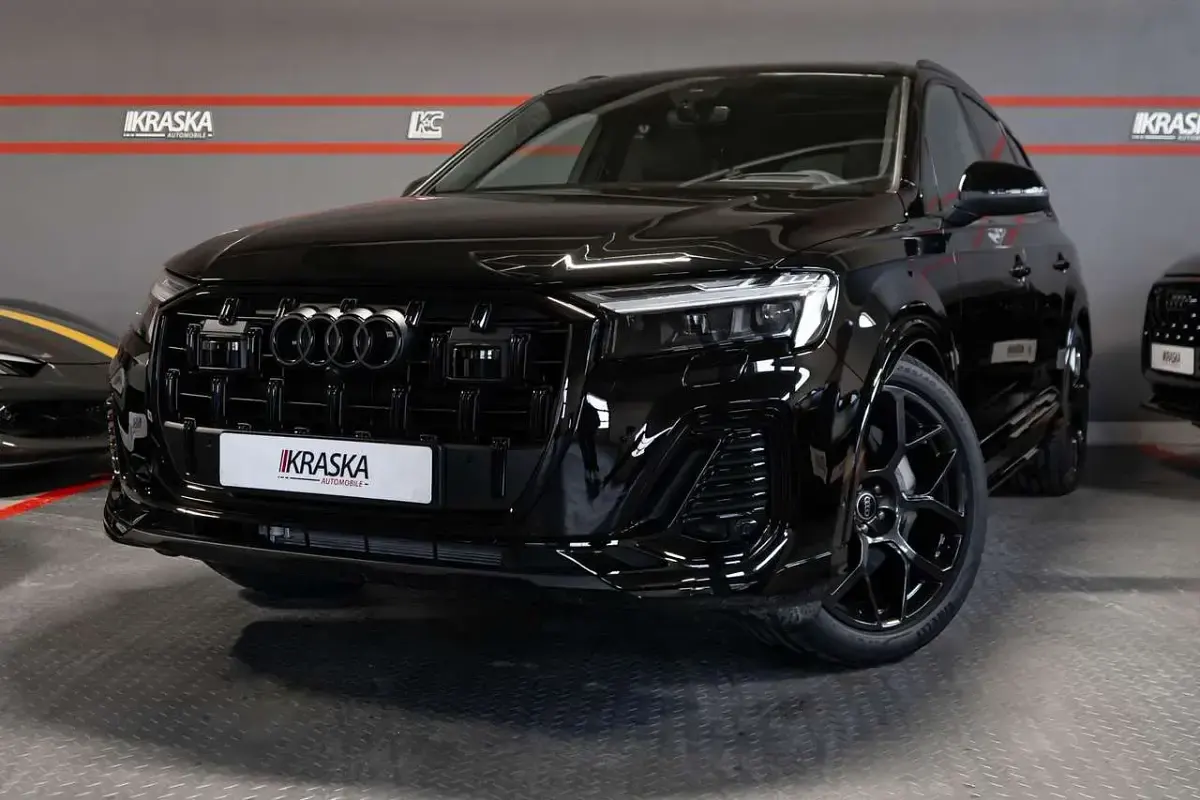 Neu Audi Q7 S-Line 286 PS (210 kW) 2026 Mythosschwarz metallic SUV