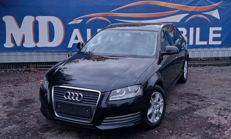 Schwarz Gebraucht 2009 Audi A3 Sportback Attraction Limousine | 3.490 € (Superpreis) - Bild 1/4