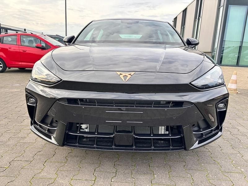 Neu Cupra Leon VZ 300 PS (220 kW) 2025 Limousine