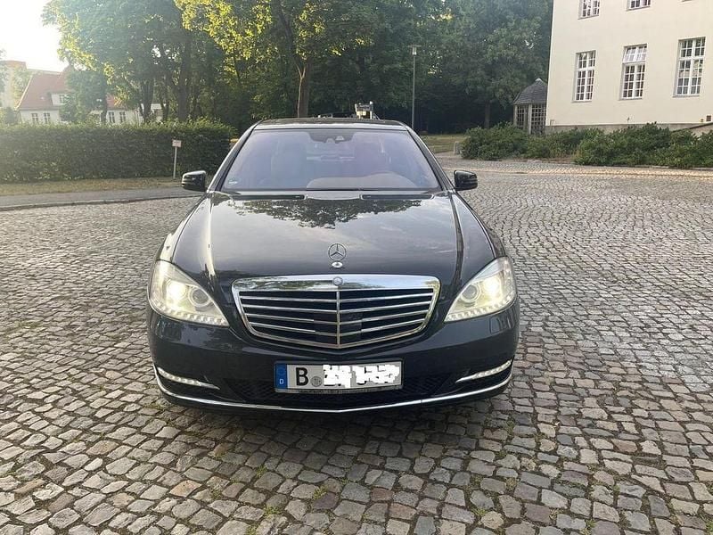 Gebraucht Mercedes S450 340 PS (250 kW) 2010 Schwarz Limousine
