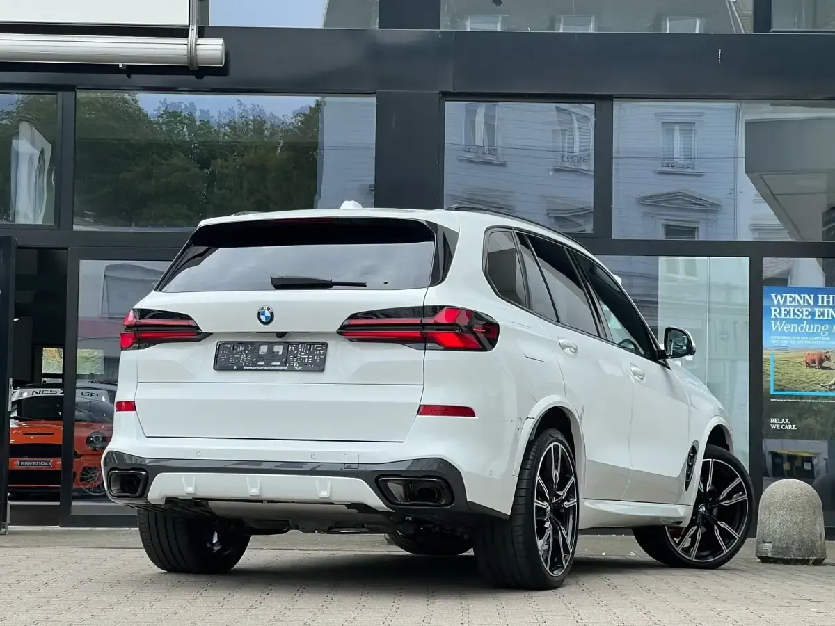 Gebraucht BMW X5 M Sport 286 PS (210 kW) 2025 Weiß SUV