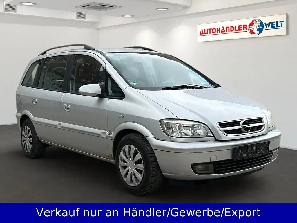 Gebraucht Opel Zafira 101 PS (74 kW) 2005 Silber Van / Kleinbus