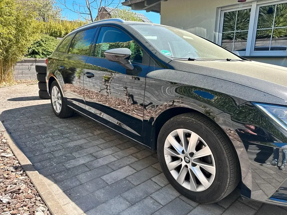 Second-hand Seat Leon ST 116 CP (85 kW) 2018 Negru Break