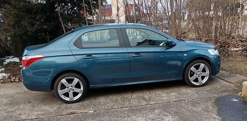 Gebraucht Citroën C-Elysee I 116 PS (85 kW) 2016 Blau Limousine