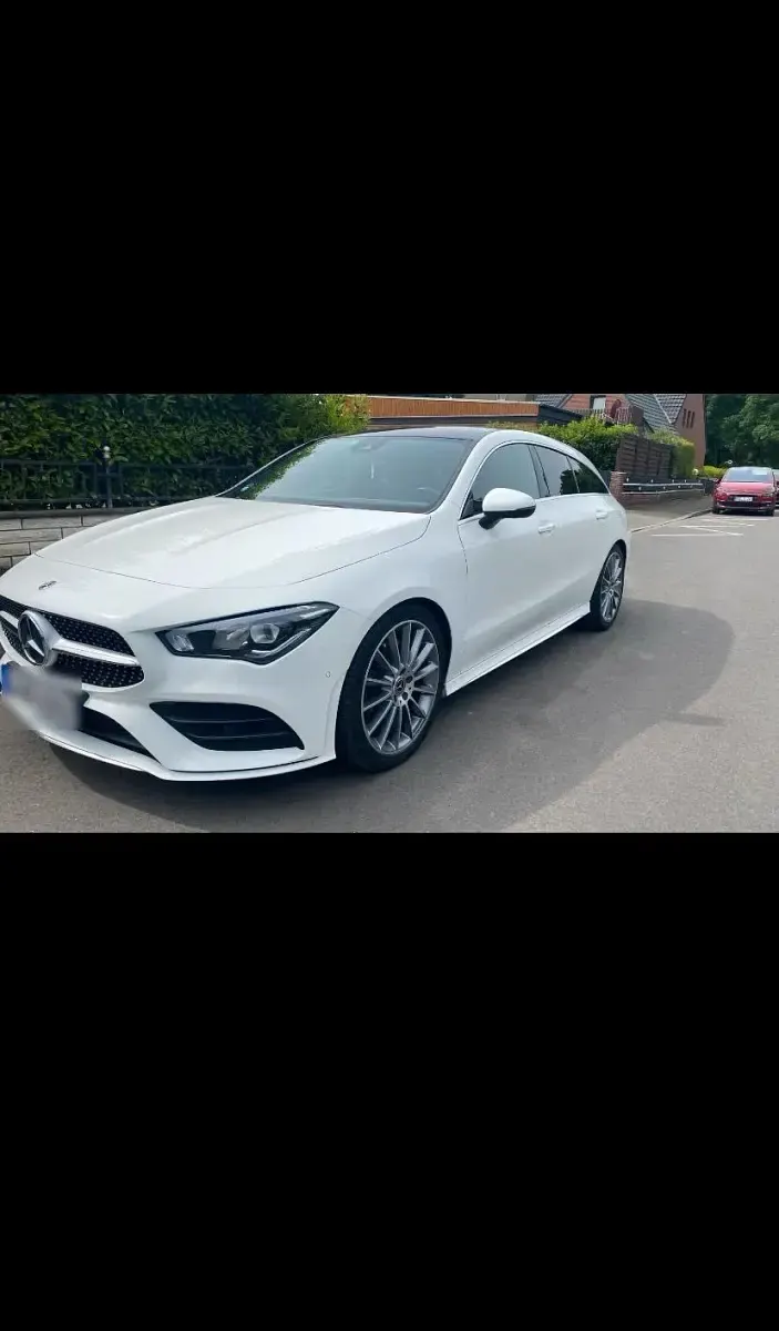 Gebraucht Mercedes CLA220 Shooting Brake 190 PS (139 kW) 2019 Weiß Kombi