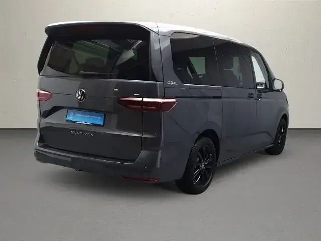 Neu VW Multivan Goal 150 PS (110 kW) 2026 Grau Van / Kleinbus
