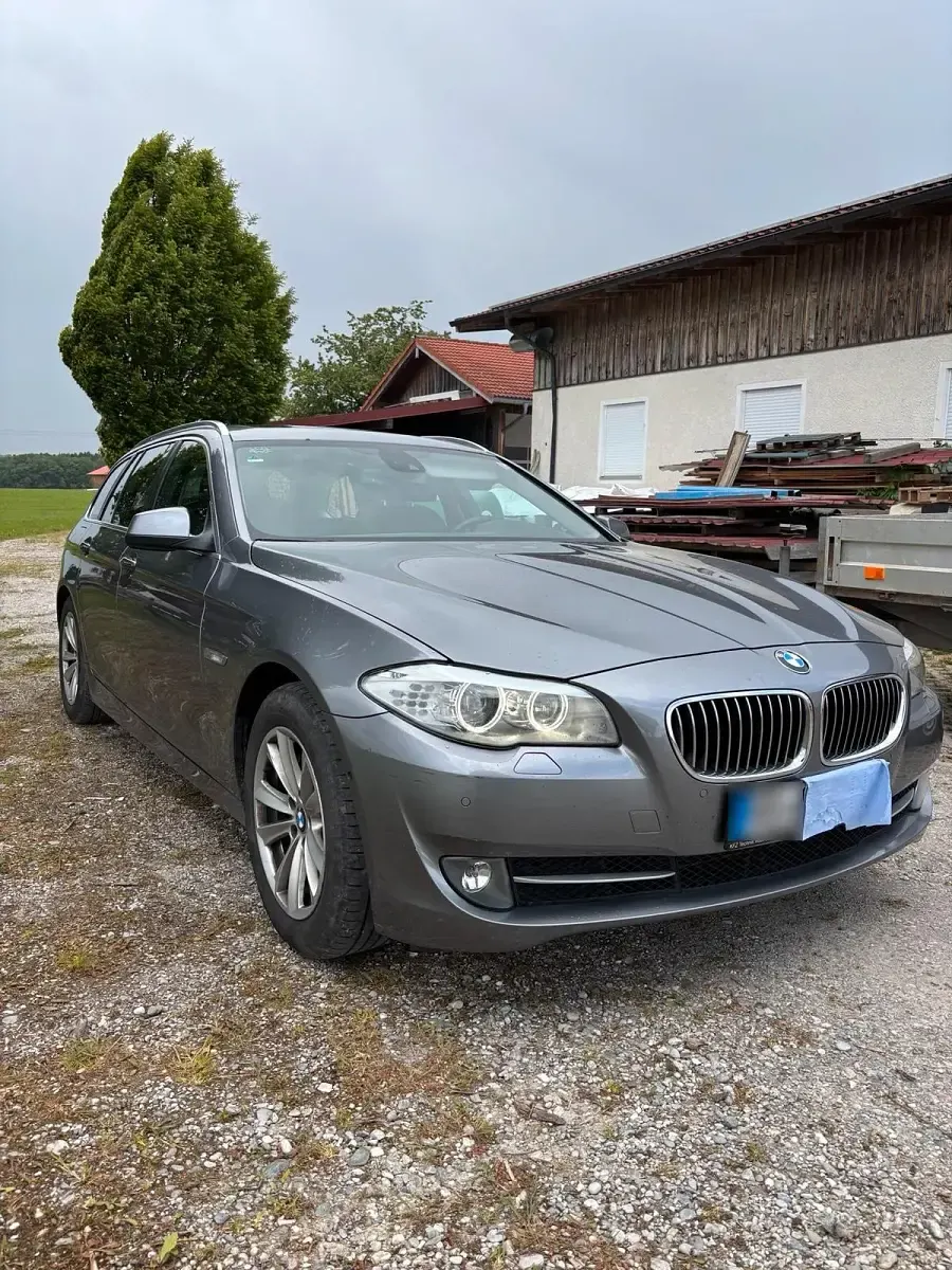Usado BMW 530 258 CV (189 kW) 2012 Gris Familiar