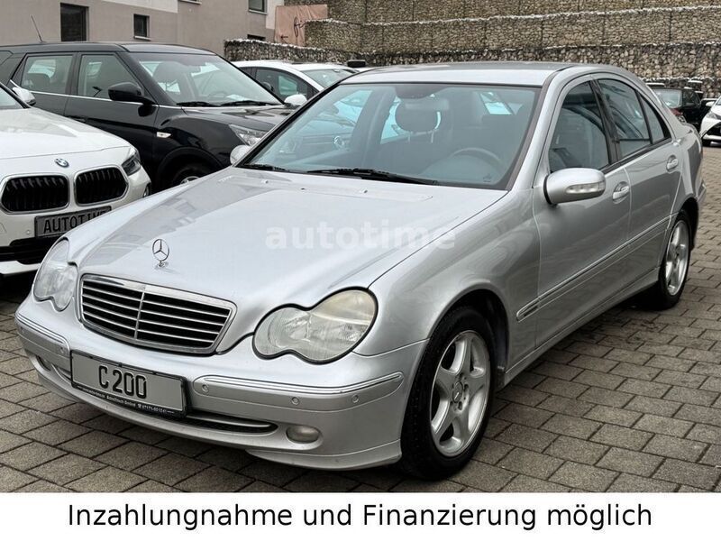 Silber Gebraucht 2002 Mercedes C200 Elegance Limousine | 6.900 € - Bild 1/4