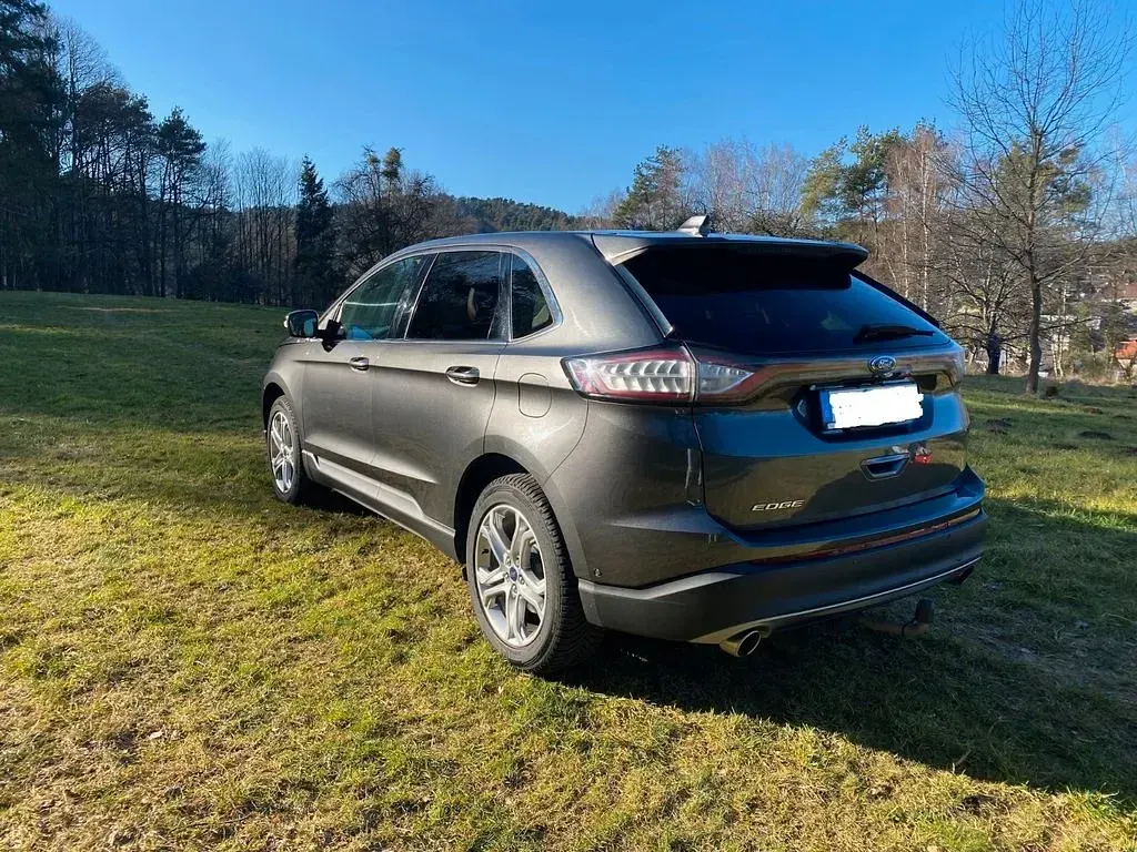Gebraucht Ford Edge 209 PS (153 kW) 2017 Grau SUV