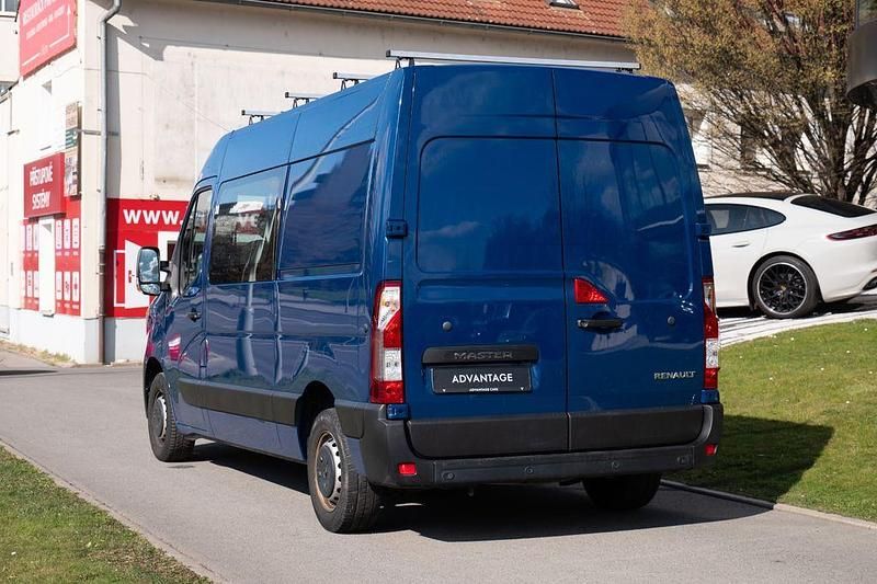 Gebraucht Renault Master 136 PS (100 kW) 2022 Blau Van / Kleinbus