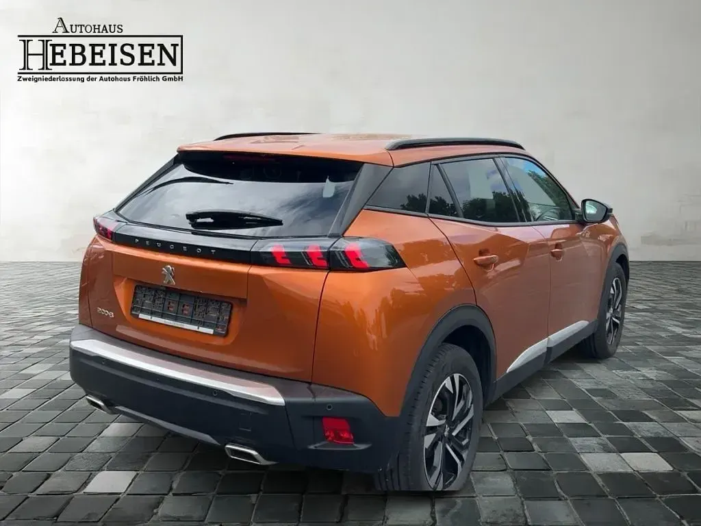 Gebraucht Peugeot 2008 Allure 131 PS (96 kW) 2022 Orange SUV