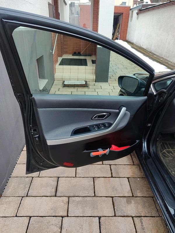 Gebraucht Kia Ceed DREAM-TEAM Edition 135 PS (99 kW) 2015 Schwarz Kleinwagen