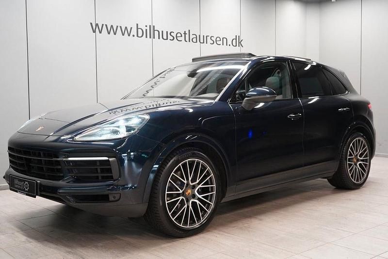 Gebraucht 2018 Porsche Cayenne Basis SUV | 49.125 € (Etwas zu teuer) - Bild 1/4