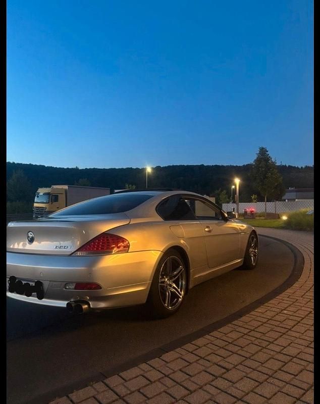 Silber Gebraucht 2006 BMW 650 Coupé | 9.849 € (Fairer Preis) - Bild 1/4