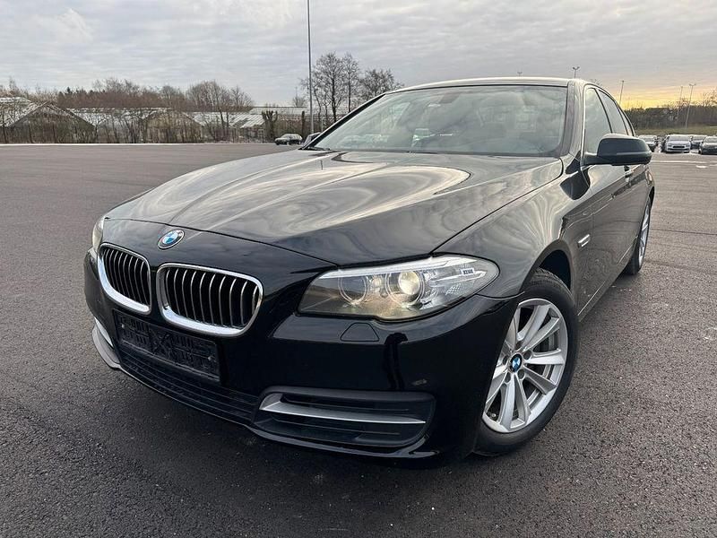 Gebraucht BMW 520 190 PS (139 kW) 2016 Schwarz Limousine