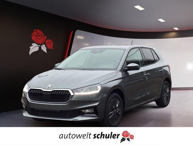 Graphitegrau metallic Neu 2025 Skoda Fabia Tour Limousine | 24.989 € (Fairer Preis) - Bild 1/4