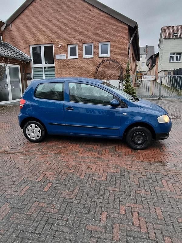 Gebraucht VW Fox 55 PS (40 kW) 2006 Blau Kleinwagen