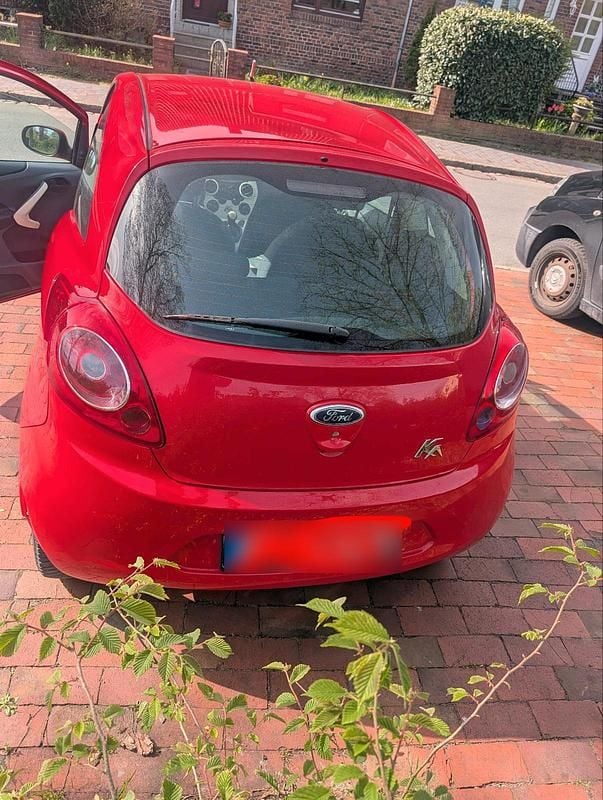 Second-hand Ford Ka 69 CP (50 kW) 2013 Roșu Hatchback