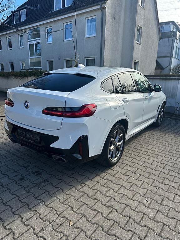 Gebraucht BMW X4 M Sport 286 PS (210 kW) 2022 Weiß SUV