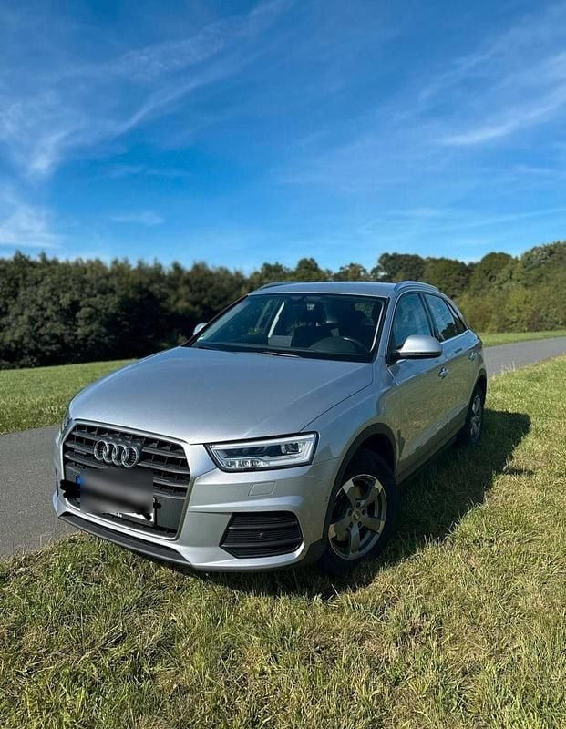 Silber Gebraucht 2017 Audi Q3 SUV | 16.500 € (Superpreis) - Bild 1/4