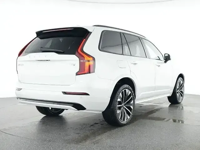 Gebraucht Volvo XC90 Plus 310 PS (228 kW) 2025 Crystal white / metallic (metallic) SUV