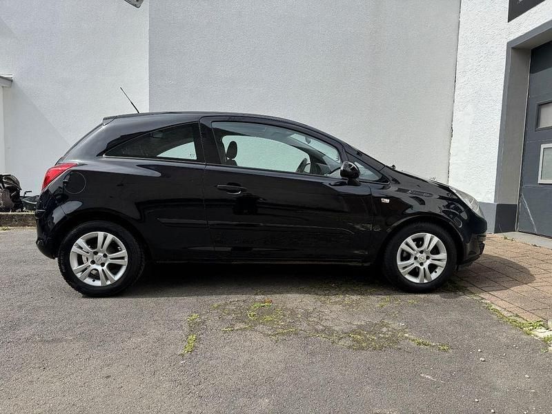 Gebraucht Opel Corsa 80 PS (58 kW) 2007 Schwarz Kleinwagen