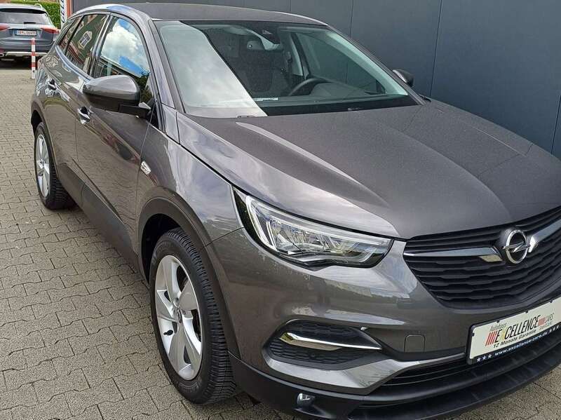 Grau Gebraucht 2020 Opel Grandland X Innovation SUV | 18.500 € (Fairer Preis) - Bild 1/4